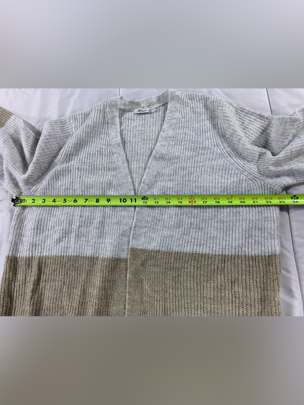 Pre loved REITMANS cardigan womens size L - Picture 3 of 5